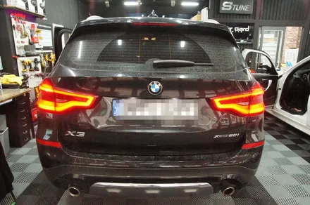 에스튠(아이나비 수원광교점) - BMW X3 / G01 __ 아이나비 QXD1 + 보조배터리(더블독12AP) + 커넥티드프로플러스 / 수원, 광교, 동탄