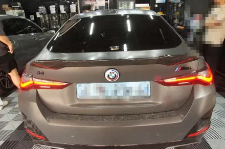 수원 에스튠 - BMW i4__천장방음(썬루프잡소리,천장잡소리) + AB필러 방음 / 경기 수원 영통