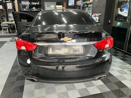 쉐보레 임팔라_ 아이나비 z9500 2채널 블랙박스 교체 / 경기 수원 영통