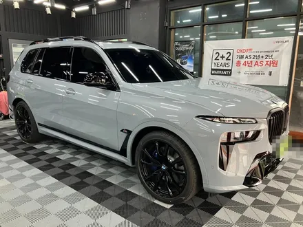 에스튠(솔라가드 프리미엄 수원이의점) - BMW X7 60i__제니스ir 신차 썬팅 / 아이나비qxd1플러스 + 커넥티드 + 케어셀 cz12A 보조배터리 / 경기 수원 영통