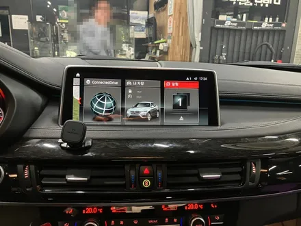 수원 에스튠 - BMW X6(F16)__ 애플카플레이 활성화, 순정내비 업데이트 / 경기 수원 영통