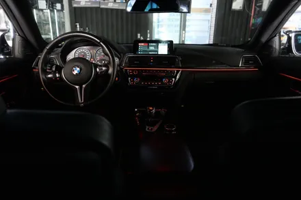 BMW M4 RGB엠비언트 / 수원, 광교, 동탄
