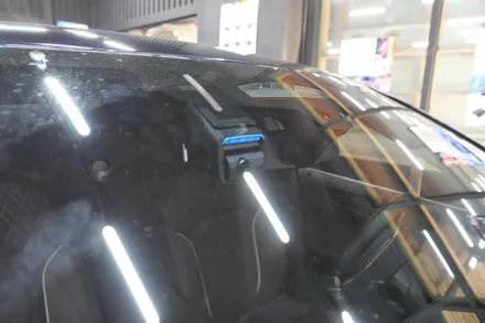 BMW G30 - 아이나비 퀀텀3 + 보조배터리 장착  ( 짧은주행으로 긴주차녹화 가능) / 수원, 광교, 동탄