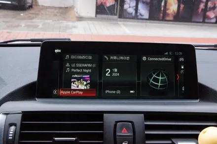 수원 에스튠 - BMW 118D NBT > ID6+8.8터치모니터 / M핸들+컬럼+열선스위치 / 수원, 광교, 동탄