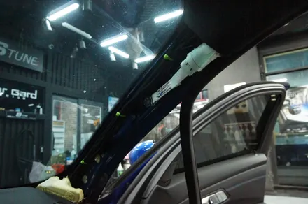 수원 에스튠 - BMW G20 / 320i __ 룸미러형 블랙박스 파인뷰LX5 파워 장착 / 수원, 광교, 동탄