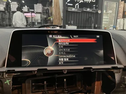 수원 에스튠 - BMW m6__ NBT  >  ID6 컨버전 ( 애플카플레이,순정내비사용) / 경기 수원 영통