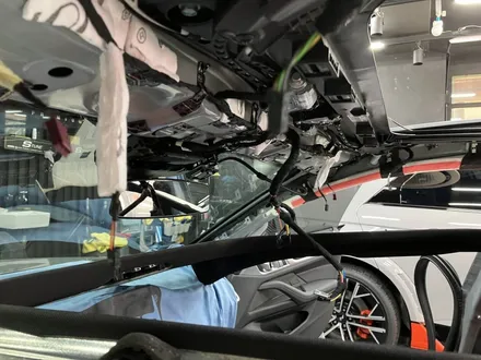 BMW i4 썬루프잡소리, 천장방음ABC필러방음 / 경기 수원 영통