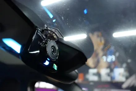 BMW X1 4채널 블랙박스 + 셀뱅크 B200 보조배터리 장착 / 수원, 광교, 동탄