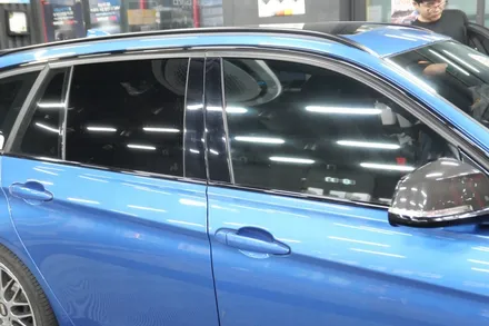 BMW 3투어링 - 솔라가드 프리미엄 퀀텀 전면, 측면 재시공, 8.8터치+ ID6 헤드유닛 장착 / 수원, 광교, 동탄