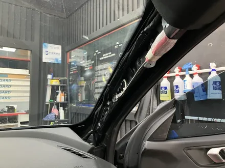 에스튠(아이나비 수원광교점) - BMW 220i __ 아이나비Z9900 2채널 블랙박스 / 경기 수원 영통