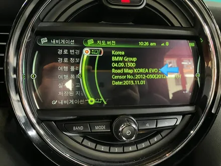 수원 에스튠 - 미니쿠퍼, BMW __ 터치X,순정내비O → ID4 >ID6 펌업 ( 애플카플레이 활성화 ) / 경기 수원 영통