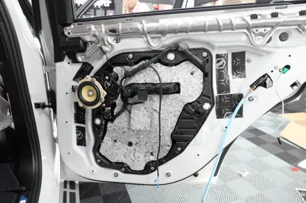 BMW X7 LCI / F07 - 포칼 es100K, 글라덴바닥우퍼 장착 / 회오리 스피커 커버 장착 / 수원, 광교, 동탄