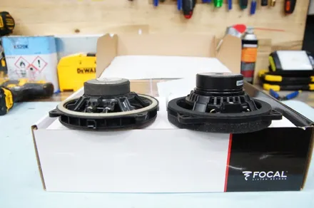 수원 에스튠 -BMW F20 포칼 스피커 교체 / 신형키복사 / 하이패스 / 카플레이터치모니터(안드로이드오토) / 수원, 광교, 동탄