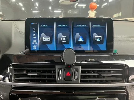 수원 에스튠 - BMW X2 __ 리눅스 터치모니터 (애플카플레이,안드로이드오토 사용 가능) / 경기 수원 영통