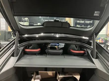 에스튠(아이나비 수원광교점) - BMW i4__아이나비QXD ,커넥티드, 케어셀15A 보조배터리 / M버튼 장착 / 경기 수원 영통