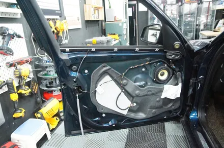 수원 에스튠 - BMW F20__ 포칼 IS100KL 스피커교체 / 신형키복사 / 수원, 광교, 동탄