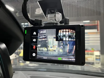 에스튠(아이나비 수원광교점) - BMW 220i __ 아이나비Z9900 2채널 블랙박스 / 경기 수원 영통