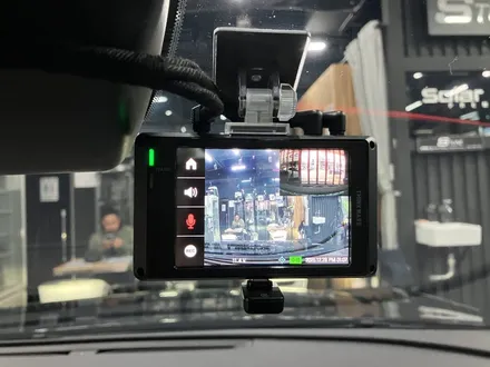 에스튠(아이나비 수원 광교점) - 제네시스 G90__아이나비 z9900 wifi에디션 2채널 블랙박스 / 경기 수원 영통