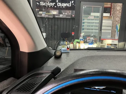 수원 에스튠 - bmw i3 __ 포칼 es100k 스피커 장착 / 경기 수원 영통