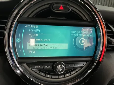 수원 에스튠 - 미니쿠퍼, BMW __ 터치X,순정내비O → ID4 >ID6 펌업 ( 애플카플레이 활성화 ) / 경기 수원 영통