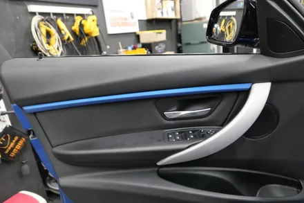BMW 비노출 RGB엠비언트 + 도어로고라이트 시공 / 수원, 광교, 동탄