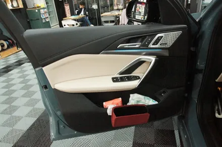 에스튠 - BMW X1(U11) __ 스피커교체(센터, 도어) 포칼ES100K, 유토피아 / 수원, 광교, 동탄