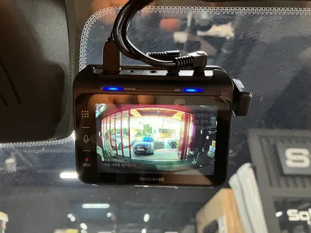 에스튠(아이나비 수원광교점) - BMW X3/G01__아이나비 QXD1플러스 장착( 무상AS4년 , WIFI 모듈증정) / 경기 수원 영통