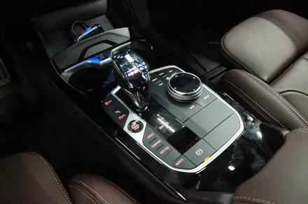 수원 에스튠 - BMW F40__포칼IS100KL / 크리스탈기어봉/ M1,M2버튼 / 수원, 광교, 동탄