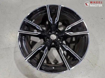 BMW X5 M60I 747M 22\