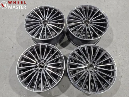벤츠 W206 C300 19\