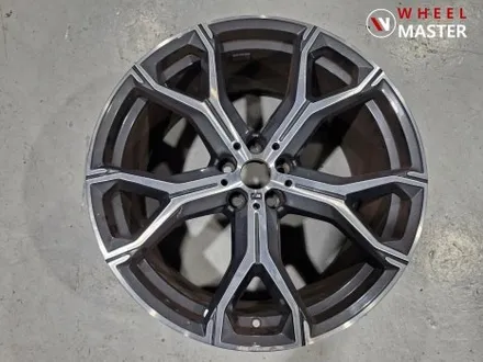 BMW X5 741M 21\