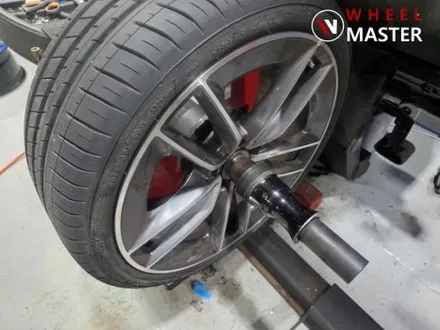 벤츠 E53AMG 포트홀 밟고 휠굴절 열변형없는 휠굴절수리 / 파주,일산
