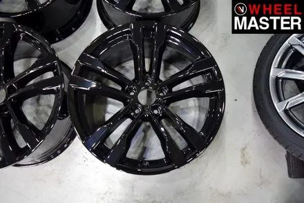 [휠마스터] 다이아몬드컷팅휠을 검정유광 컬러로 휠도색한 BMW X6 / 일산 휠도색 / 파주,일산