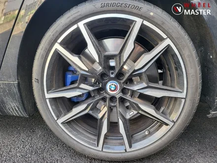 BMW M850I 895M 20\