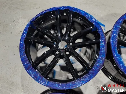 BMW G30 520D 662M 경계석 부딪힘 사고로 인한 휠파손으로 휠교체 / BMW 중고휠교체 / 파주,일산