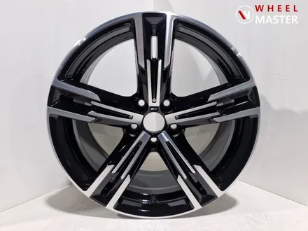 BMW G20 320I 848M 18\