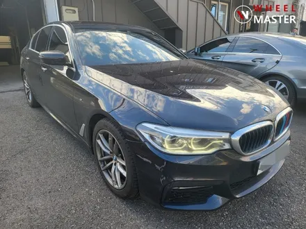 BMW G30 530I 662M 18\