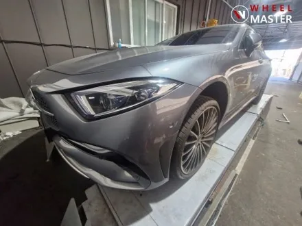 벤츠 CLS450 신형 마차휠 포트홀 사고로인한 타이어교체및 휠굴절수리 / 파주,일산