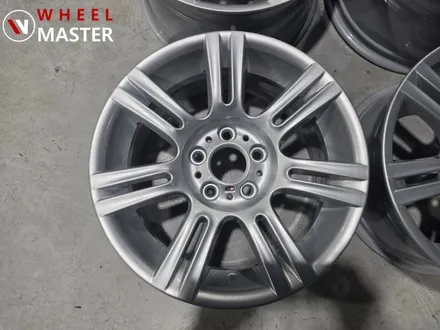 BMW E90 320I STYLE 164M 17\