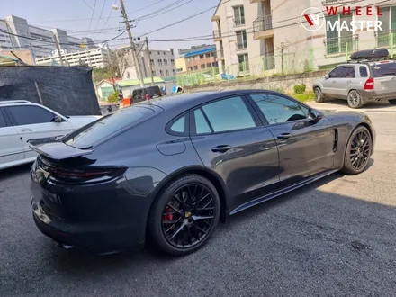 파주 휠수리 파나메라 GTS 21\