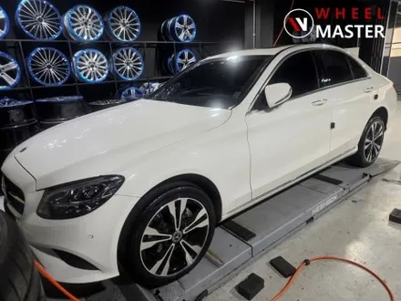 벤츠 C220D 18인치 낙하물 파손으로 인한 중고휠교체 / 파주,일산