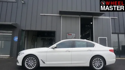 스크레치가 생긴 자동차휠을 감쪽같이 휠복원 한 BMW 520d / 일산 휠복원 / 파주,일산