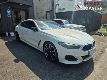 BMW M850I 포트홀 충격으로 심각한 휠굴절 수리 (열변형없는 휠굴절수리) / 파주,일산