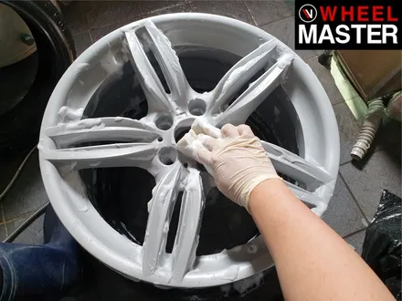 [휠마스터] 휠스크레치 복원 후 고스트크롬으로 휠도색을 마친 BMW550d / 일산 휠복원 / 파주,일산