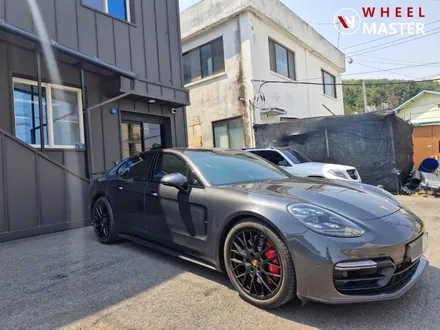 파주 휠수리 파나메라 GTS 21\