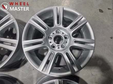 BMW E90 320I STYLE 164M 17\