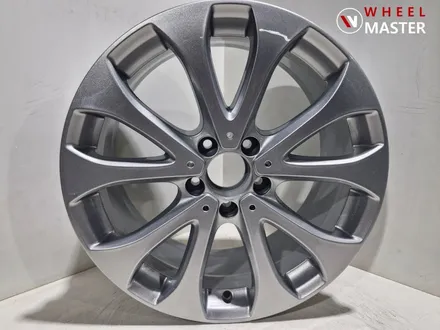 벤츠 W213 E300 익스클루시브 18\