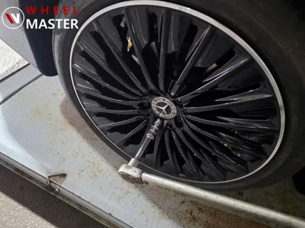 벤츠 W214 E300 AMG 20인치 다이아컷팅 휠복원 / 파주,일산