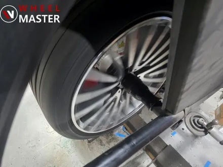 벤츠 W223 S500 AMG 21인치 휠 굴절수리 및 다이아컷팅 휠복원 / 파주,일산