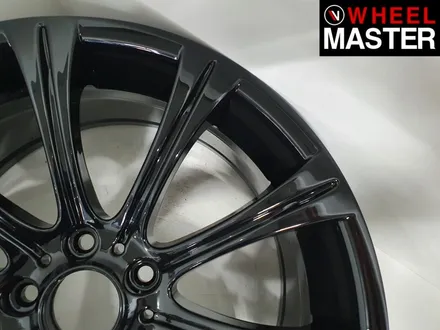 [휠마스터] BMW M5 휠굴절수리 및 블랙유광 휠도색 / 일산 분체도장 / 파주,일산